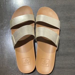 Gold REEF cushion vista slides